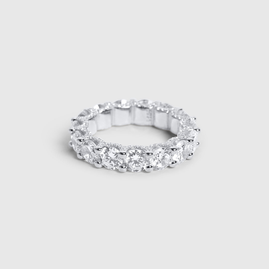 Vania | Anillo alianza de piedras grandes