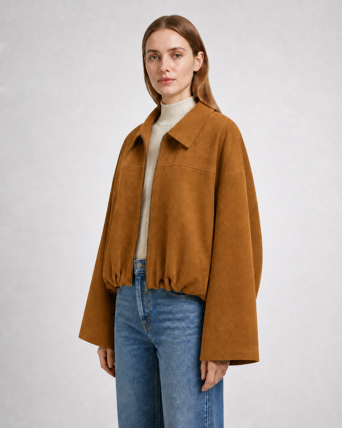Chaqueta Bomber Efecto Ante · camel · modelo a 45 grados