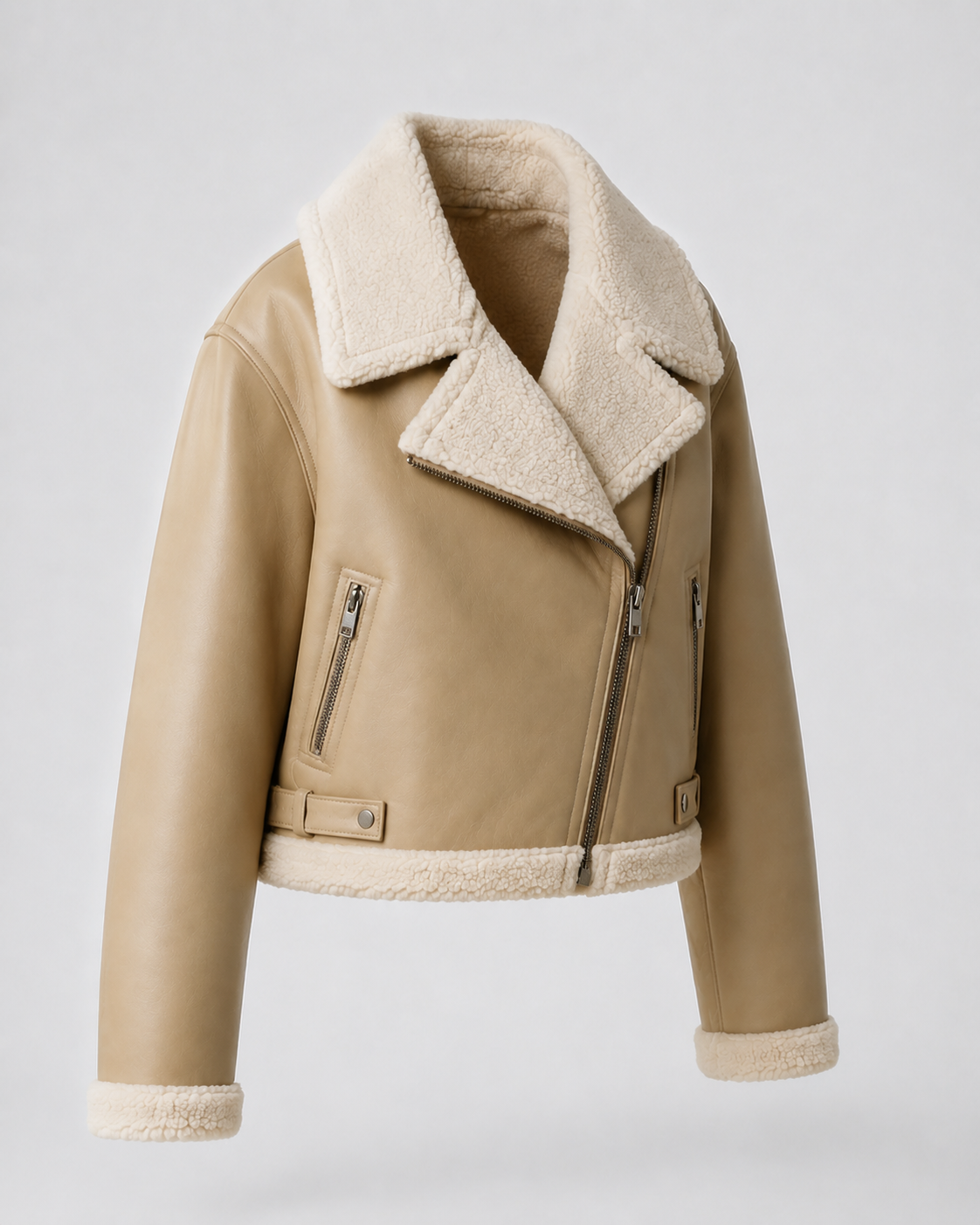 Chaqueta aviadora efecto piel con borreguito beige, prenda vista 45 grados